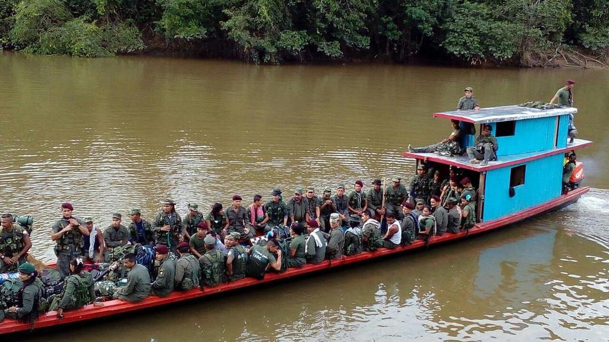 Miembros del Bloque Sur de las Fuerzas Armadas Revolucionarias de Colombia (FARC) iniciaron su marcha hacia las Zonas Veredales Transitorias de Normalización (ZVTN) del país, a pesar de que aseguran que hay incumplimiento del Gobierno en la adecuación de las mismas, según informó esa organización.