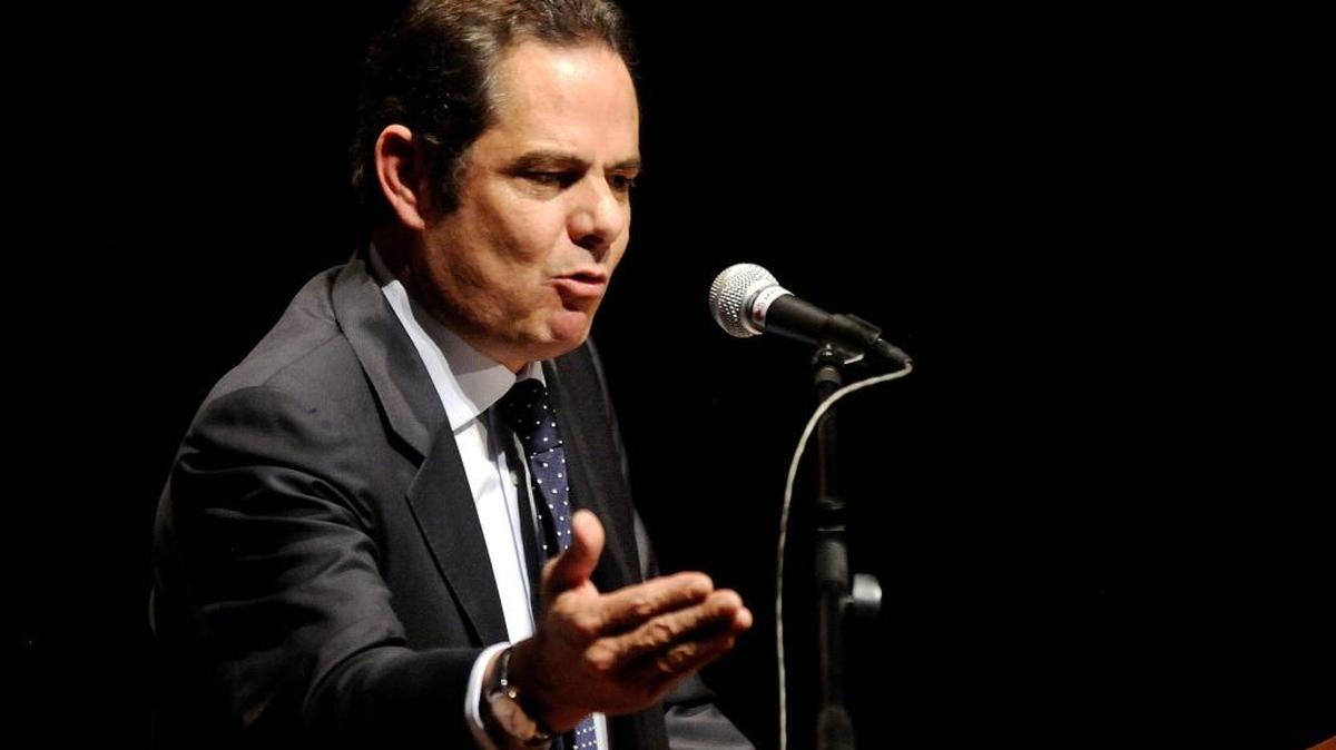 El vicepresidente colombiano, Germán Vargas Lleras, pronuncia un discurso durante la inauguración de Expocamacol 2014, en Medellín, Colombia. La intervención quirúrgica cerebral a la que fue sometido el miércoles concluyó con éxito.