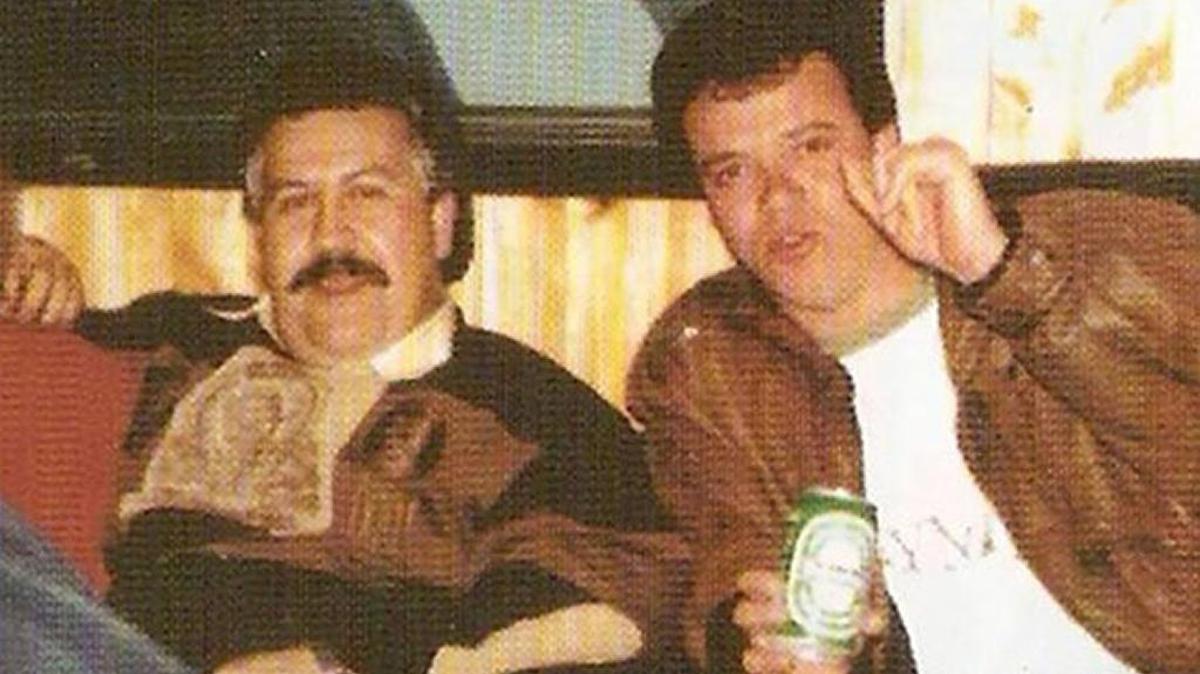 Pablo Escobar, jefe del Cartel de Medellín, y su lugarteniente, Jhon Jairo Velásquez, conocido como “Popeye” (der.).