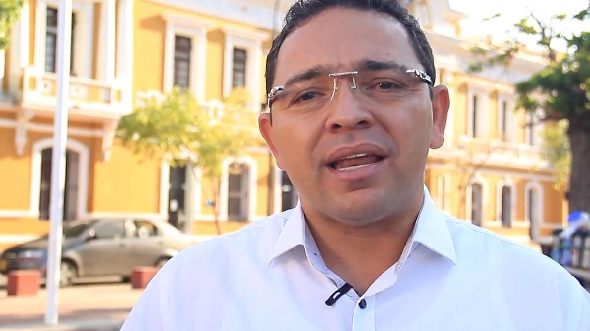 Rafael Martínez, el alcalde de Santa Marta, en uno de sus videos en YouTube.