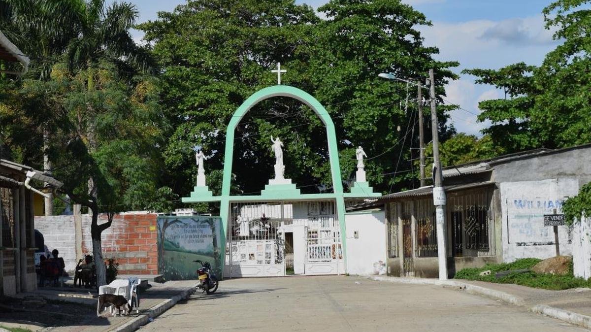 Cementerio en Turbo, Colombia, donde se halla la lápida del periodista norteamericano Frederic Joseph Russell, con una leyenda que dice ‘American Journalist’.