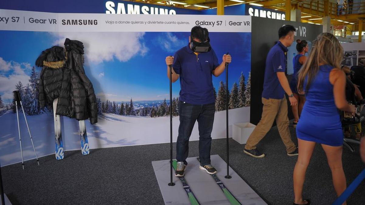 Vista de la muestra de la empresa surcoreana Samsung en la Feria Internacional de La Habana, en una imagen del 1 de noviembre del 2016.