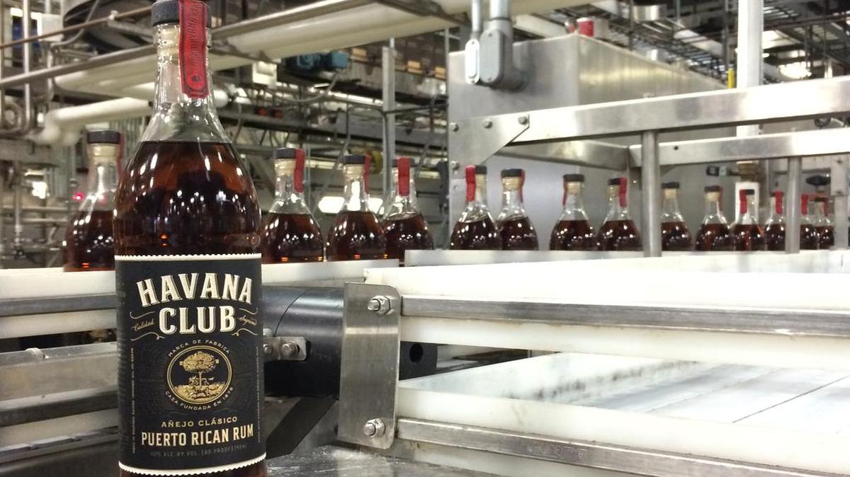 El nuevo ron añejo de Havana Club, destilado en Puerto Rico y embotellado en Jacksonville.