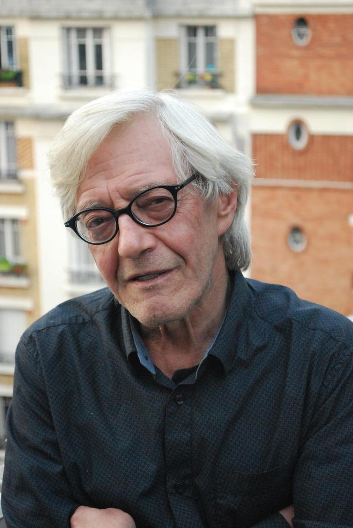 El escritor Jacobo Machover escribió una carta en rechazo a la exposición ‘Le Che à Paris’, dedicada a glorificar la figura del Che Guevara, en el Ayuntamiento de París. Esta incluye firmas de 20 intelectuales.