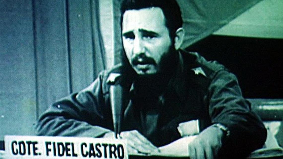 Fidel Castro en la televisión en los primeros días de la revolución cubana.