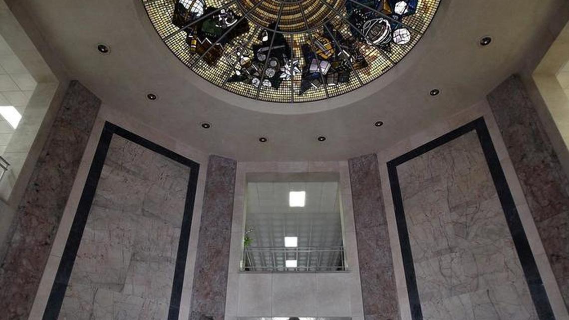 La entrada de la Biblioteca Nacional de Cuba. Foto de archivo.