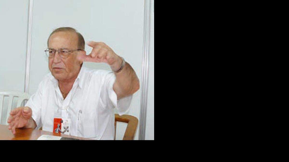 
Cy Tokmakjian, propietario del Tokmakjian Group de Ontario, fue sentenciado a 15 años de cárcel en Cuba por corrupción y su familia dijo el lunes en Canadá que el empresario es inocente y está dispuesto a luchar por su libertad. 
