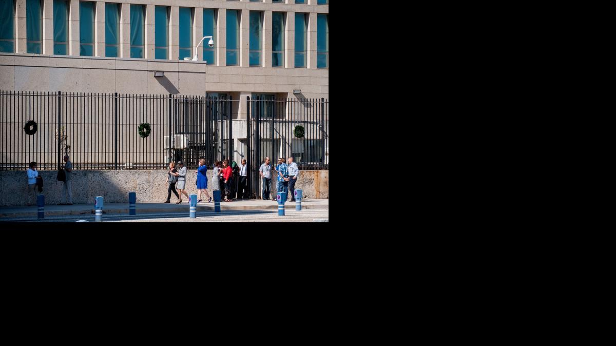 
Vista de la Sección de Intereses de Estados Unidos en La Habana. 
