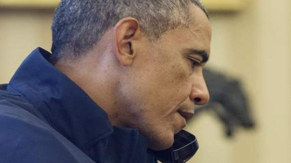 
El presidente Barack Obama, pidió en octubre del 2009 al ex presidente español José Luis Rodríguez Zapatero que mediara ante Raúl Castro.


