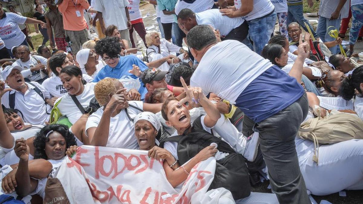Durante junio se produjeron en la isla al menos 500 arrestos arbitrarios por motivos políticos, la cifra más baja de detenciones en lo que va del 2016.