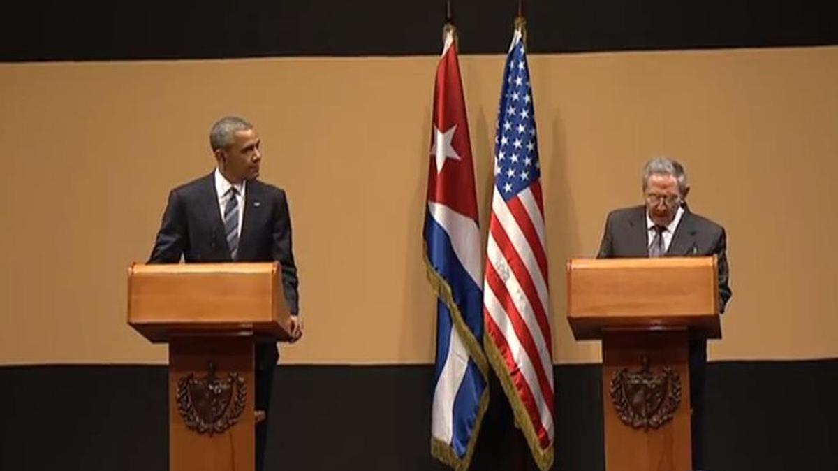El presidente Barack Obama y el gobernante Raúl Castro, el lunes en La Habana.