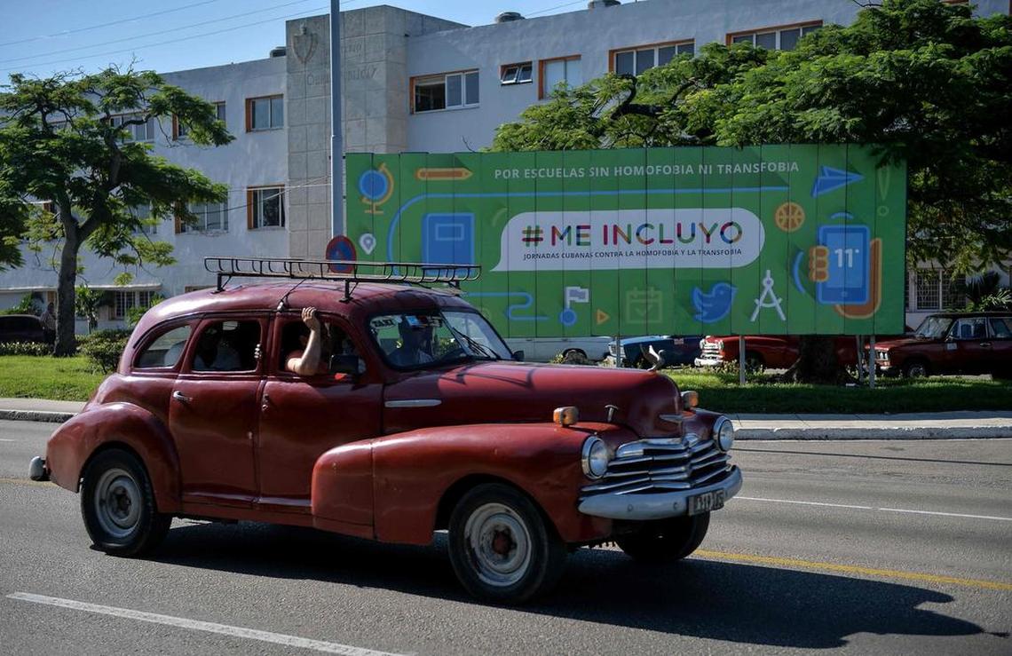A billboard advocating against gender discrimination and for inclusion was put up in Havana.