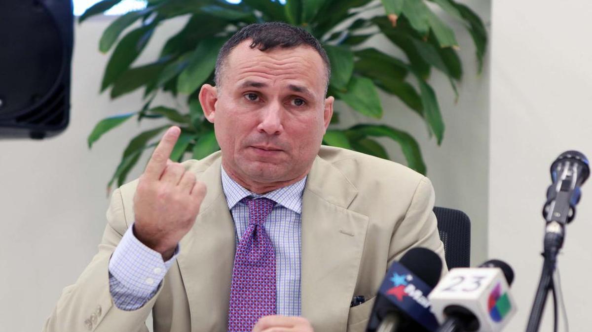 José Daniel Ferrer Garcia, líder opositor cubano, participa en una conferencia en la sede de la Fundación Nacional Cubano Americana, el 19 de agosto de 2016 en Miami.