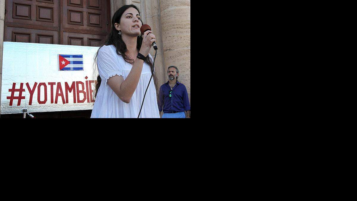 
Rosa María Payá, hija del activista fallecido Oswaldo Payá, dijo el martes que promoverá en la VII Cumbre de las Américas de esta semana, en Panamá, la idea de hacer un plebiscito.
