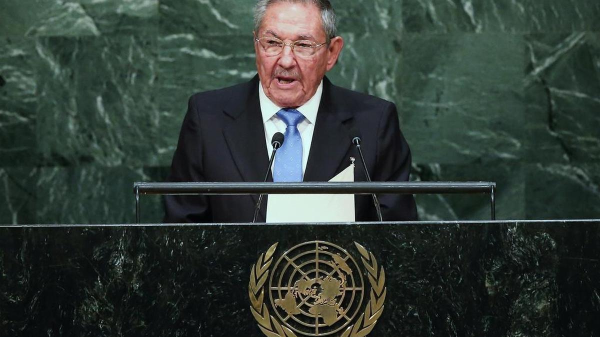 
El gobernante cubano Raúl Castro pronuncia un discurso ante la Asamblea General de la ONU, el lunes 28 de septiembre. 
