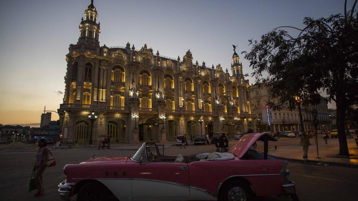 Vista de El Gran Teatro de La Habana, en donde el presidente de Estados Unidos, Barack Obama, dará un discurso el martes 22 de marzo.