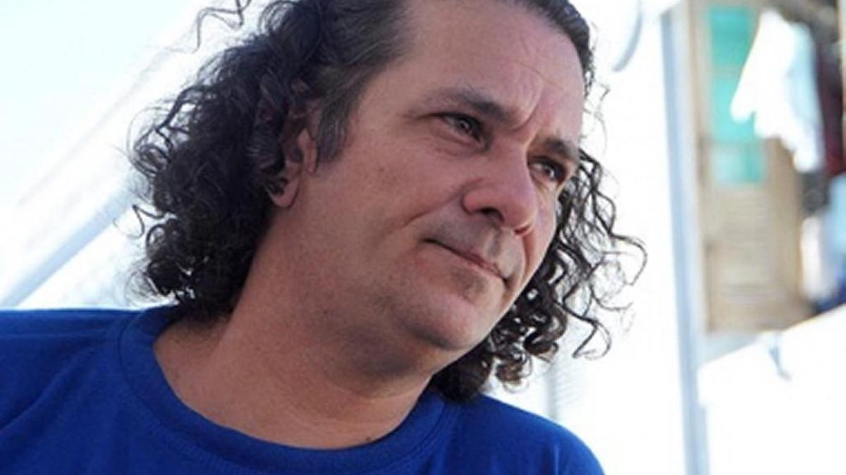 El poeta y novelista Arístides Vega Chapú hizo circular por correo electrónico una carta en la que acusa de censura al periódico Vanguardia.