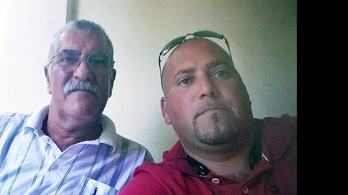 
Juan José Santovena con su hijo Hansell Santovena en un selfie tomado en las Islas Virgenes estadounidenses hace poco. 
