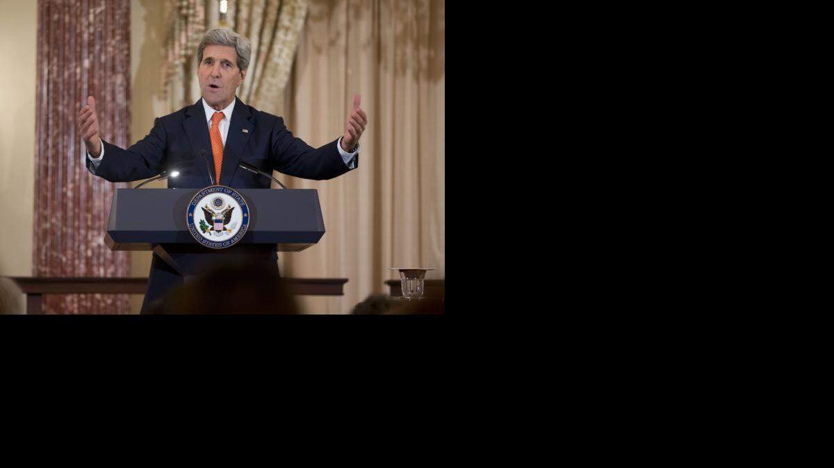 
John Kerry, secretario de Estado de Estados Unidos, en Washinton D.C., agradeciendo a Cuba por su contribución en la batalla contra el ébola en Africa. 
