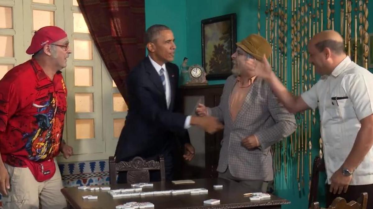 En un vídeo, el presidente Obama juega dominó con Pánfilo y sus amigos “Facundo” y “Chequera” en Cuba.