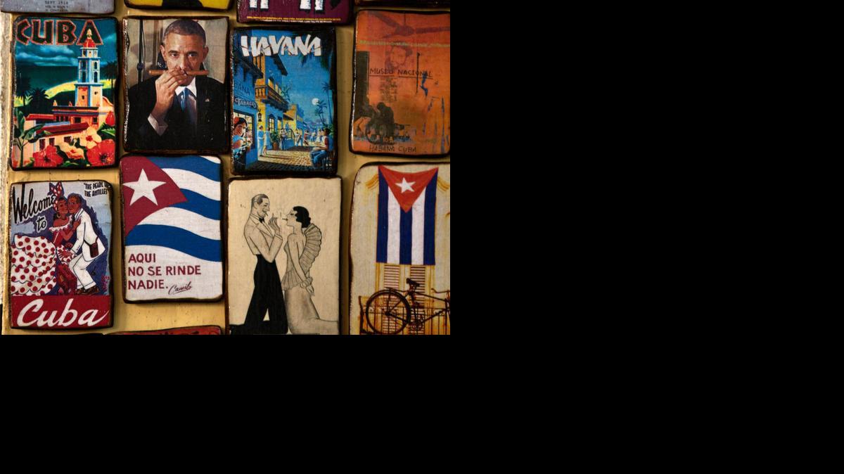 
Un imán con la cara del presidente Barack Obama está a la venta en una tienda de turismo en un mercado en La Habana, el 16 de marzo. 
