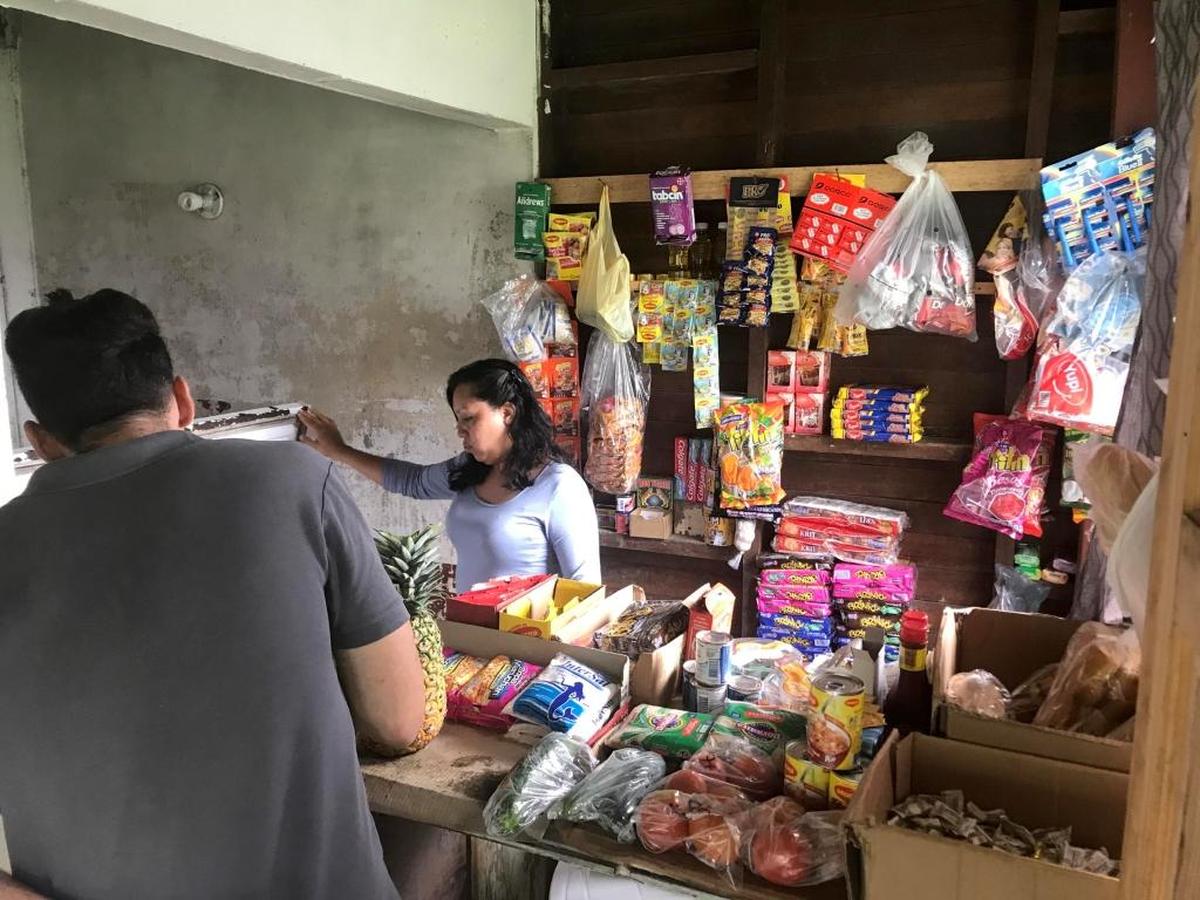 La tienda dentro del campamento en Gualaca.