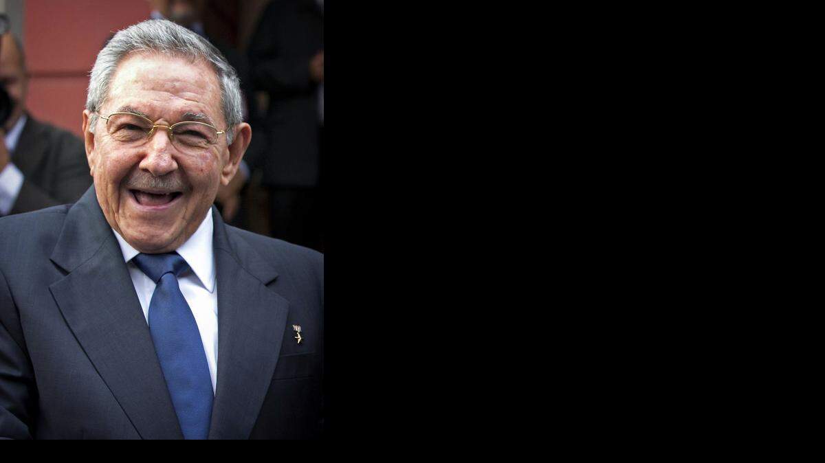 
El gobernante cubano Raúl Castro asistirá a la Cumbre de las Américas que se celebra en Panamá.


