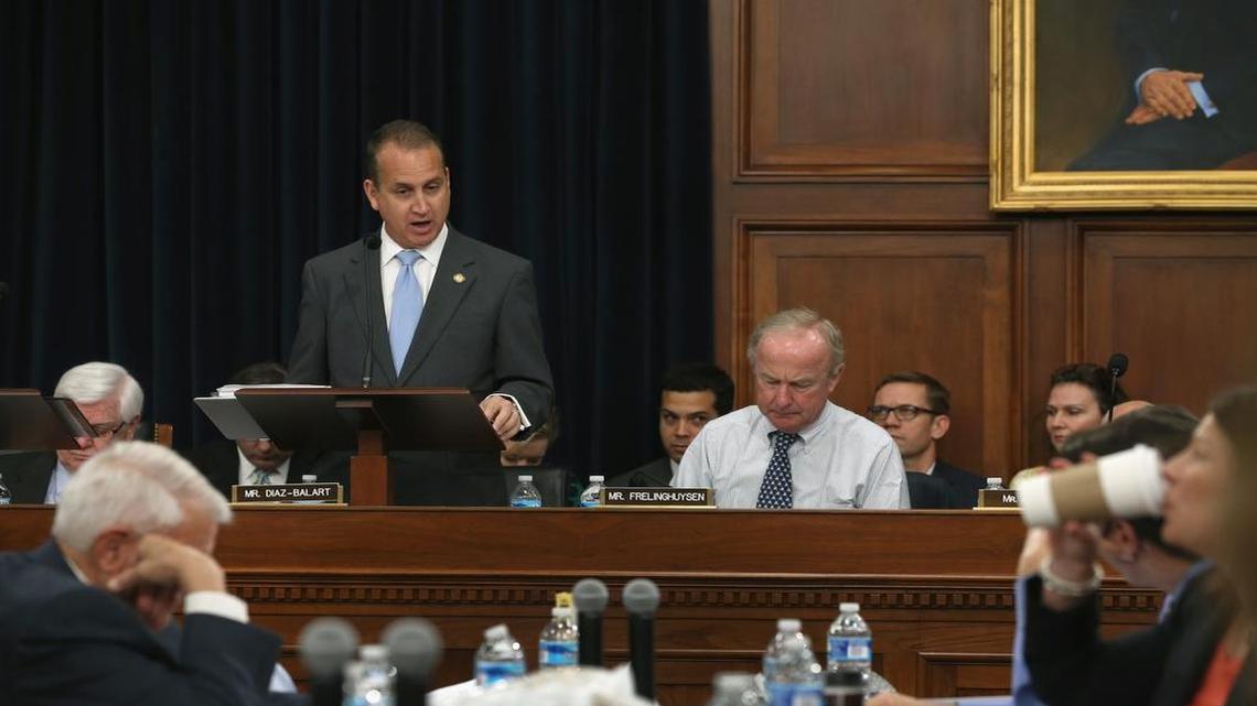 
El representante republicano Mario Díaz Balart en una intervención ante la Comisión de Asignaciones del Congreso el 13 de mayo del 2005. 
