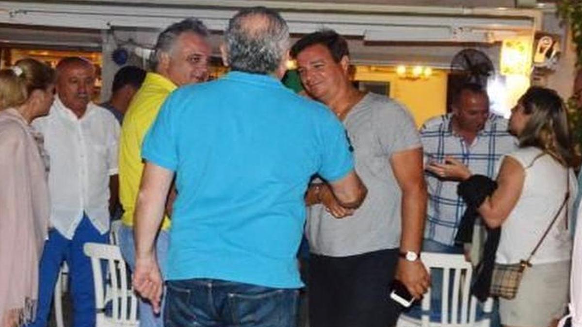 Imagen tomada de la agencia noticiosa Dogan que muestra a Antonio Castro Soto del Valle, el hijo menor de Fidel Castro, de vacaciones en Turquía.