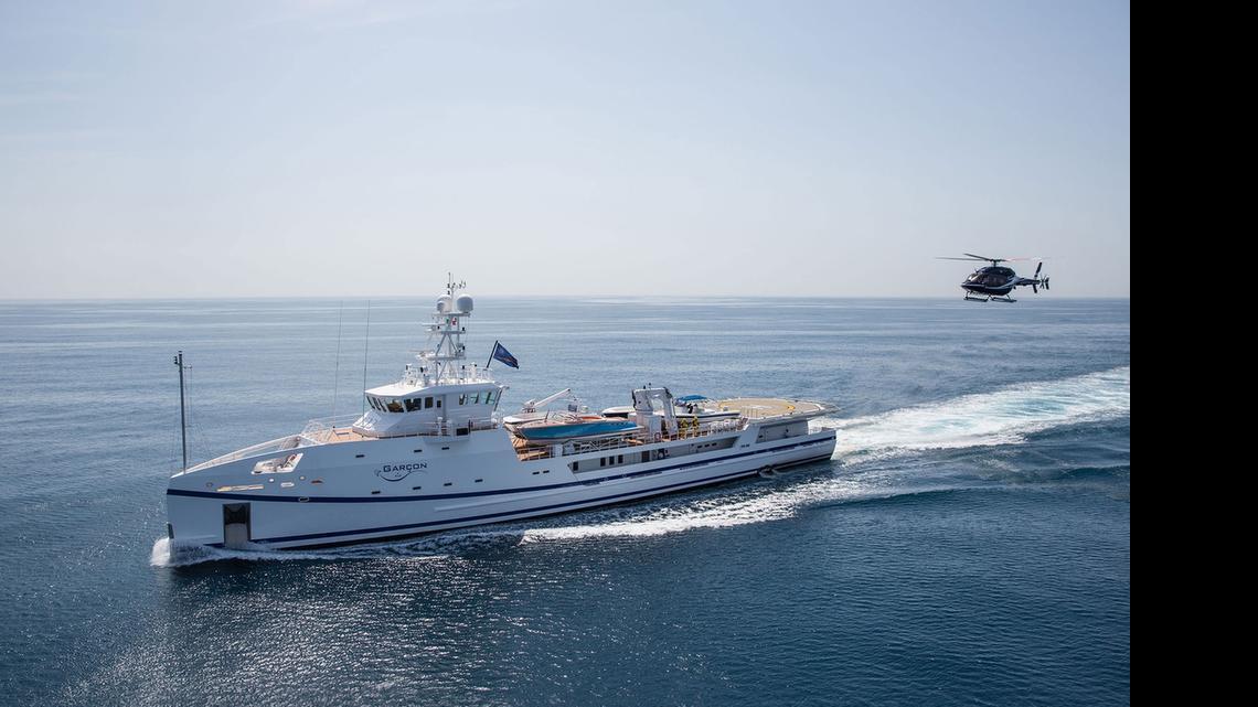 
Los yates de lujo de Paul Madden Associates para ir a Cuba son un servicio exclusivo donde se pueden organizar reuniones abordo o recibir gente para encuentros en el mismo yate.
