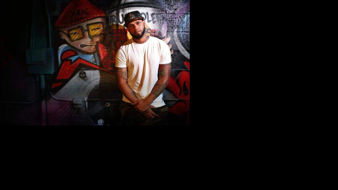 
Bian Rodríguez Gala, conocido como “El Bi”, entrevistado por el Nuevo Herald en Miami.
