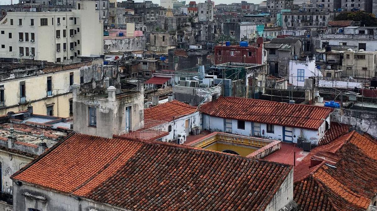 Con los mercados vacíos, Cuba espera al destructivo Irma.