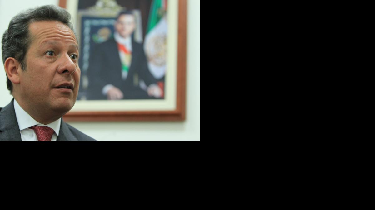 
El portavoz presidencial mexicano, Eduardo Sánchez, habla el miércoles durante una entrevista en Ciudad de México donde dijo que su ‘gobierno’ en la normalización de las relaciones diplomáticas.
