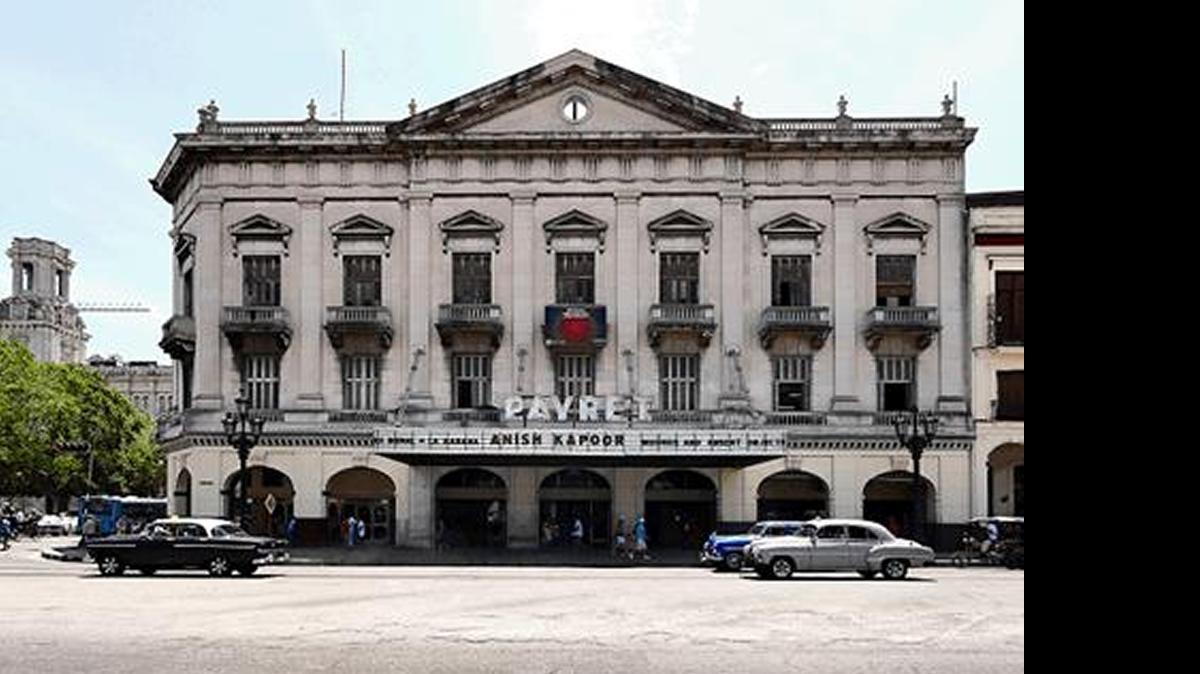 
Teatro Payret, ubicado en el Paseo del Prado.

