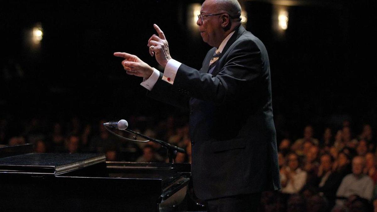 El pianista y compositor cubano Chucho Valdes, durante un concierto en The Fillmore Miami Beach el 14 de noviembre de 2015.