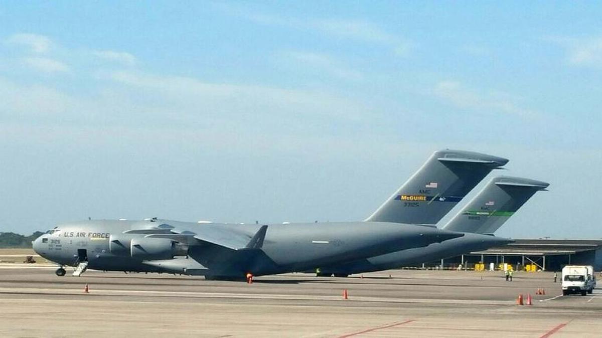 Un par de aviones C-17 Globemaster de la Fuerza Aérea de Estados Unidos fotografiados el 16 de marzo del 2016 en el Aeropuerto Internacional José Martí de La Habana.