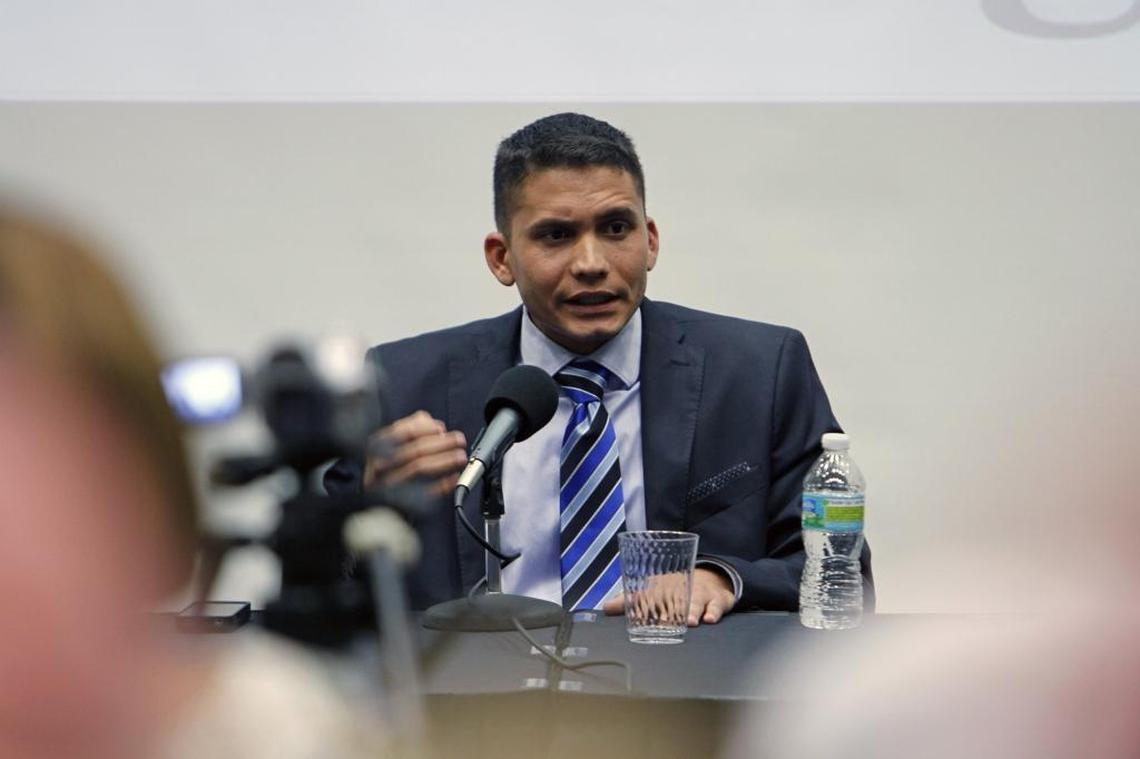 Eliécer Ávila en Miami Dade College, el 16 de mayo de 2013. Archivo. 