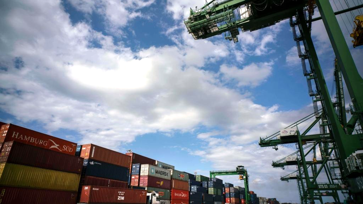 Most cargo shipments from the United States go to the Port of Mariel, west of Havana.