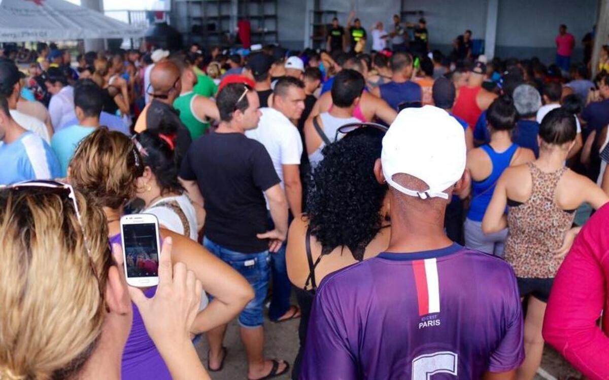 Los migrantes irregulares cubanos recibieron visas de ingreso temporal a Costa Rica en la crisis migratoria en ese país que se registró de noviembre de 2015 a marzo de 2016.