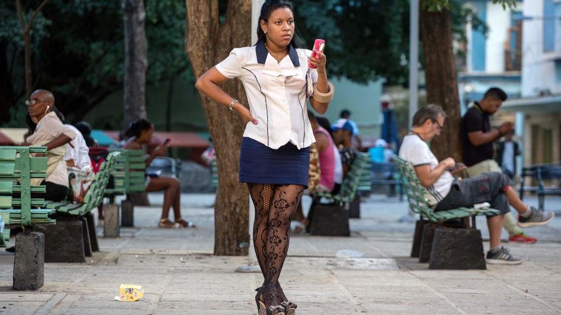 La prueba piloto para ofrecer acceso a internet desde las viviendas se llevará a cabo en 2,000 hogares de La Habana Vieja.