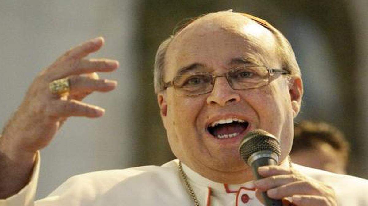 
El cardenal cubano Jaime Ortega celebrando misa en honor de la Vírgen de la Caridad del Cobre en La Habana. 
