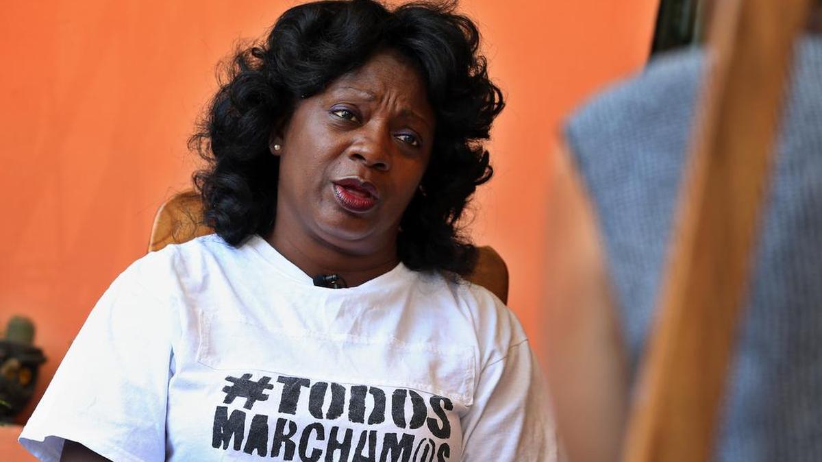 La opositora cubana Berta Soler, líder de las Damas de Blanco, durante una entrevista el miércoles en La Habana, donde denunció el aumento de la represión en toda la isla.