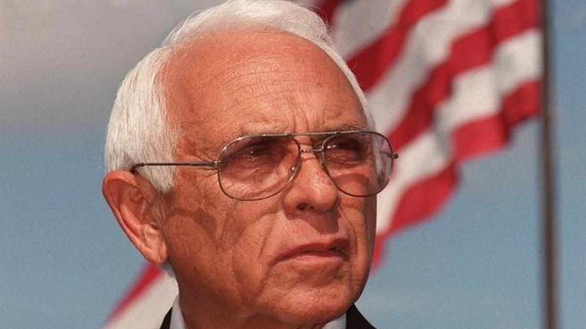 Un nuevo informe desclasificado recientemente arroja luz sobre el papel de Eugenio Martínez en el escándalo Watergate, que acabó con la presidencia de Nixon.