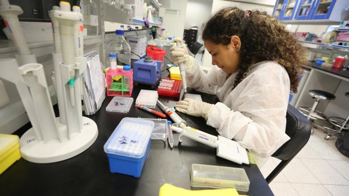 Mabel Cruz Rodriguez works in a lab at the Center for Molecular Immunology in Havana.