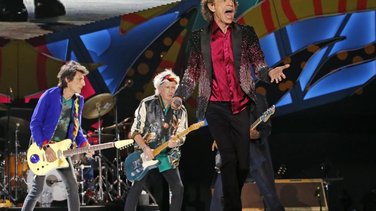 Mick Jagger y los Rolling Stones se presentan en la Ciudad Deportiva de La Habana en Cuba, el 25 de marzo de 2016.