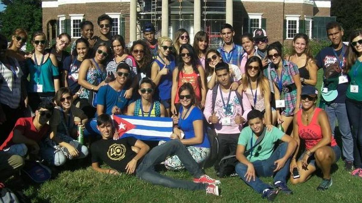 Primer grupo de jóvenes cubanos que asitieron a los cursos de verano de World Learning en Estados Unidos.
