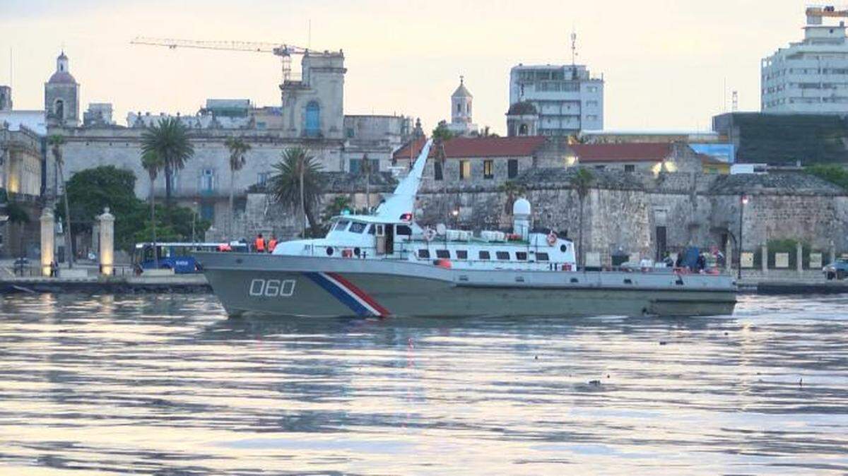 Una embarcación de las Tropas Guardafronteras de Cuba.