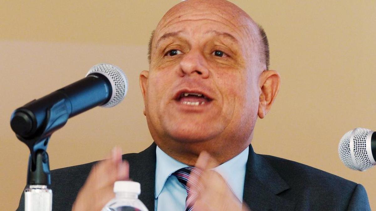 Dagoberto Valdés, director de la Revista Convivencia, participa en un conversatorio en la Universidad St. Thomas, 3 de octubre del 2015, en Miami Gardens.