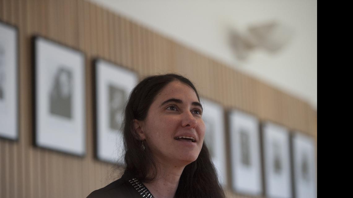 
La periodista cubana Yoani Sánchez da una conferencia de prensa el pasado mes de abril  en Santiago de Chile. 