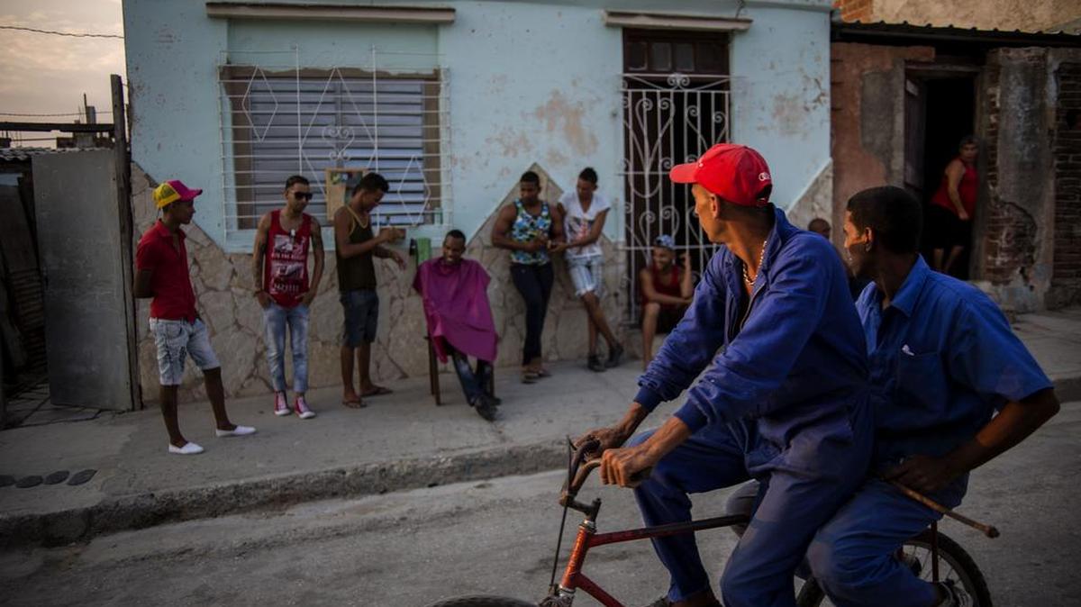 Los habitantes y autoridades de la zona se mantienen vigilantes ante esta actividad telúrica, según informaron medios oficiales.